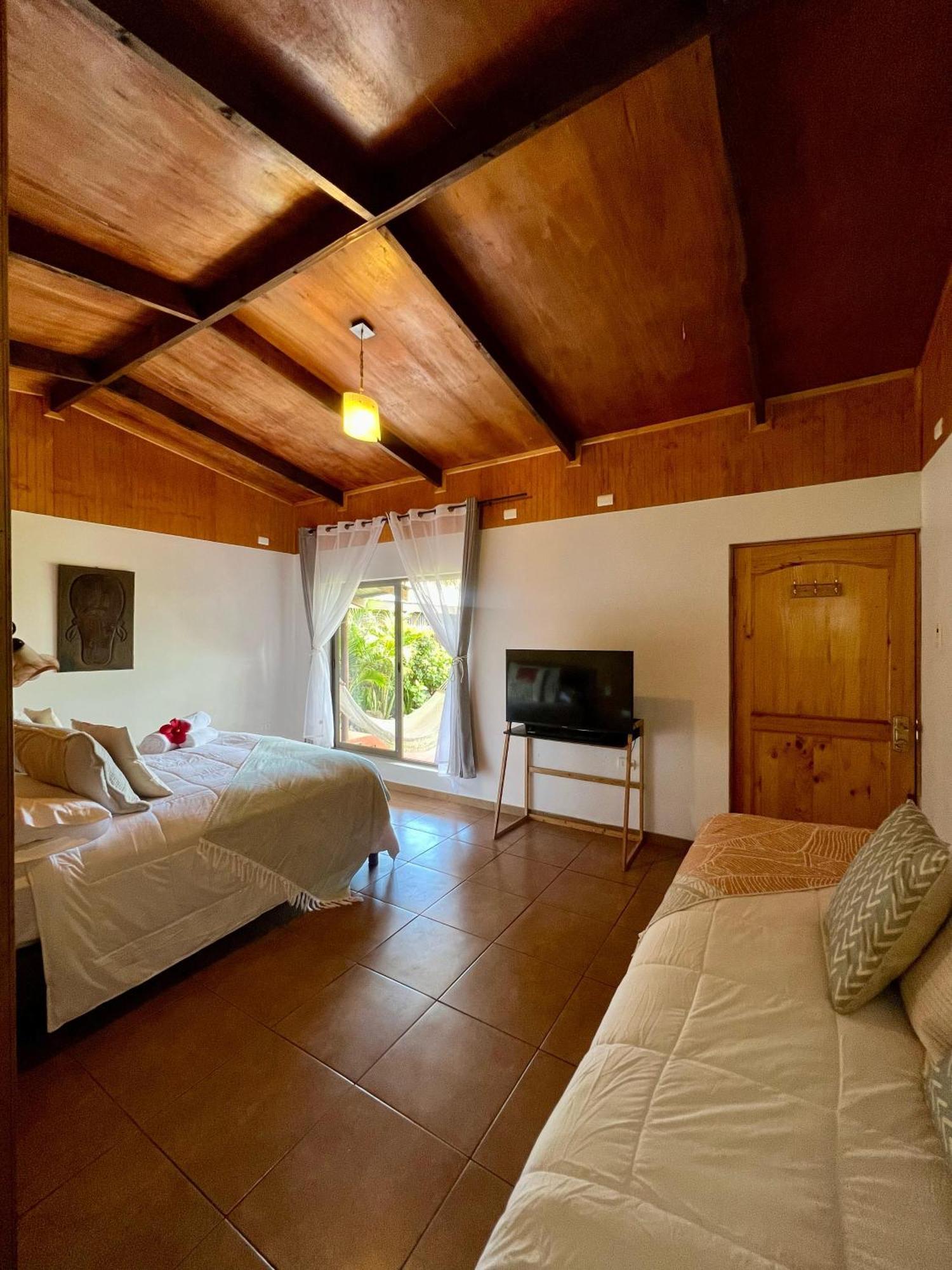 Paraiso Sunset Bungalows ハンガ・ロア エクステリア 写真