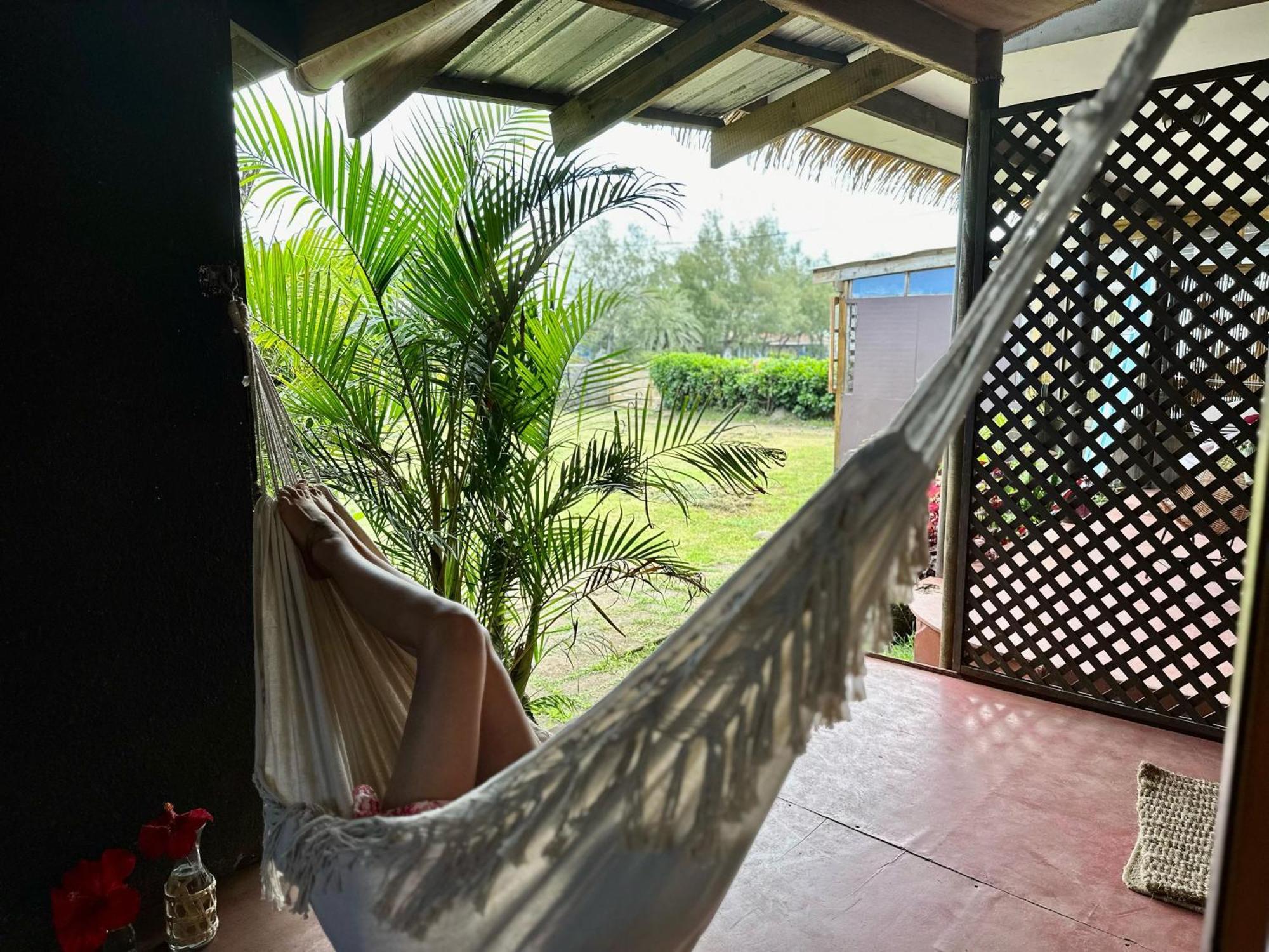Paraiso Sunset Bungalows ハンガ・ロア エクステリア 写真